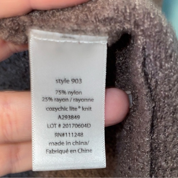 Barefoot Dreams CozyChic Lite Island Wrap Size 1X - Picture 5 of 6